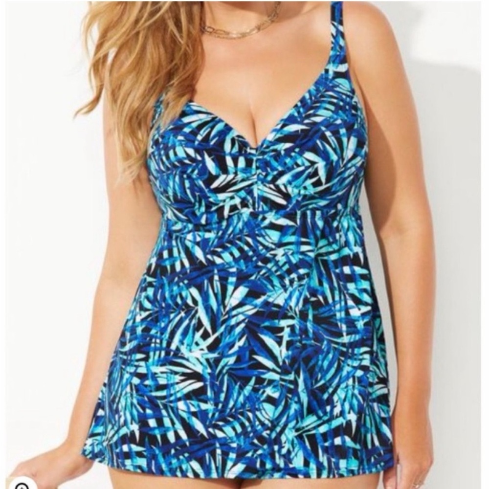 Nwt Swimsuits For All Bra Size 40 F cup
Underwire Sweetheart tankini Top